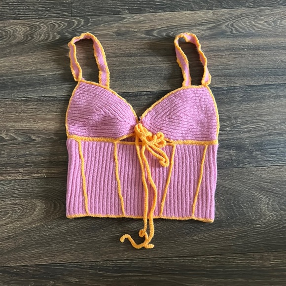 Crochet crop top - Picture 4 of 6